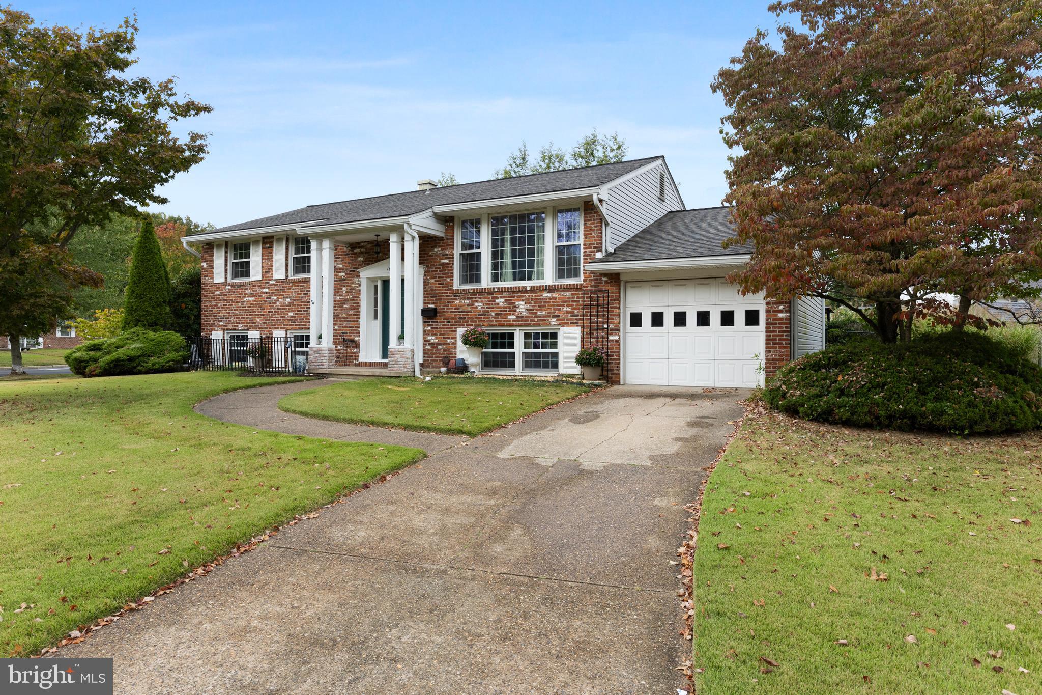 1400 Hillside Drive Cherry Hill, NJ 08003 - Photo 3 of 30