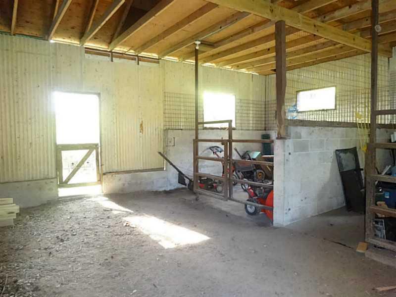 2590 Turkey Ridge Road Apollo, PA 15613 - Photo 19 of 24 Stable/Barn.