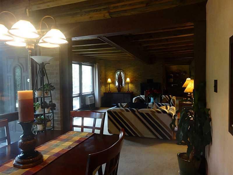 Dining Room. 