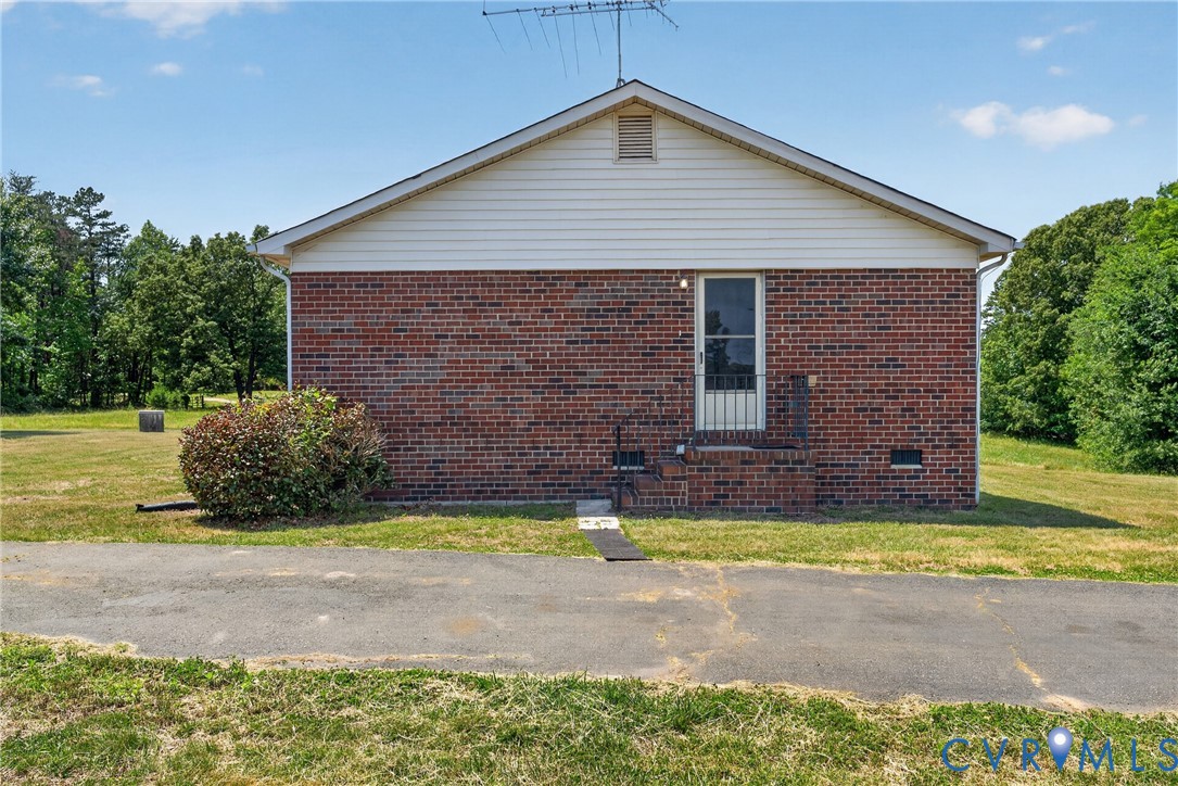 7530 South Genito Road Jetersville, VA 23083 - Photo 30 of 34