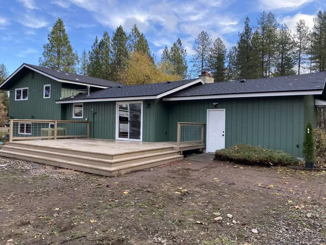 $624,900 | 27603 North Cottonwood Road, Chattaroy, WA 99003