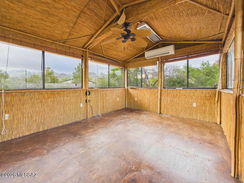 4251 North Wolford Road Tucson, AZ 85749 - Photo 8 of 36