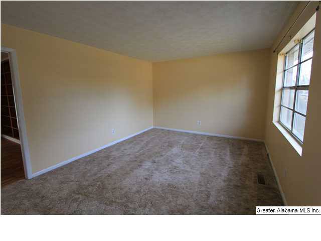 1304 Montevallo Road Weaver, AL 36277 - Photo 10 of 32