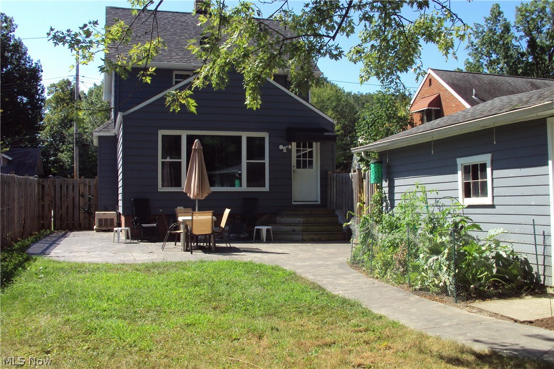 4503 Telhurst Road Cleveland, OH 44121 - Photo 5 of 22
