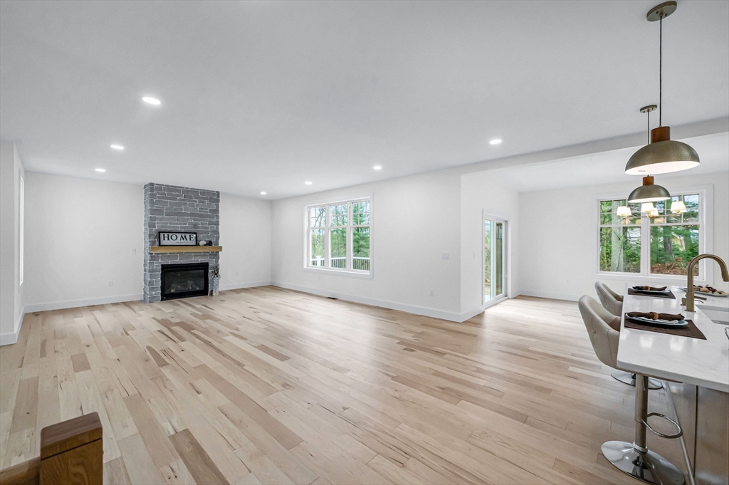 49 Balsam Hl Road Ludlow, MA 01056 - Photo 7 of 42