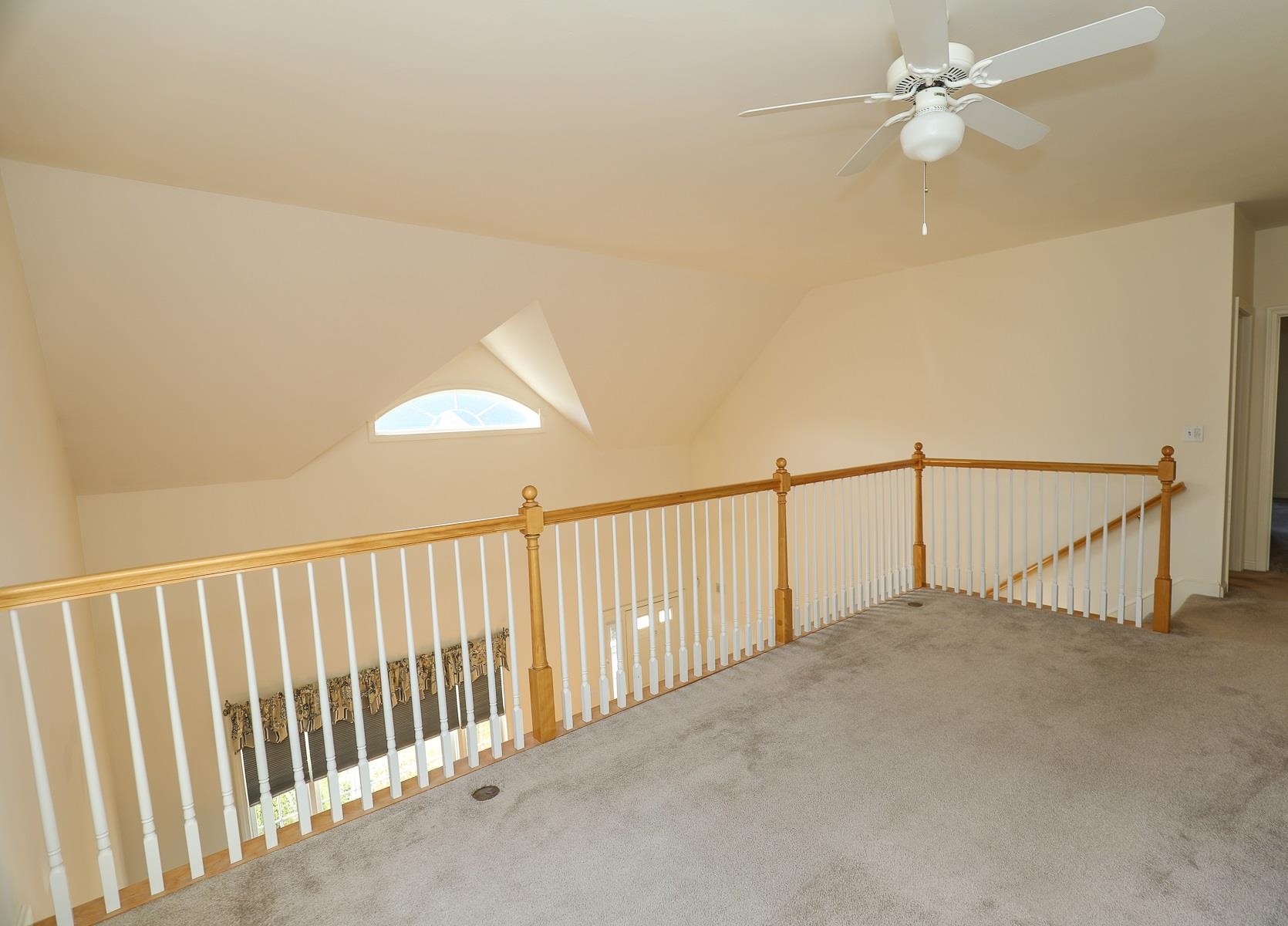 16 Carriage Road, Unit 16 Litchfield, NH 03052 - Photo 23 of 28