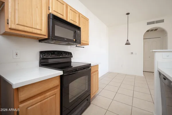 $175,000 | 2929 West Yorkshire Drive, Unit 1072, Phoenix, AZ 85027