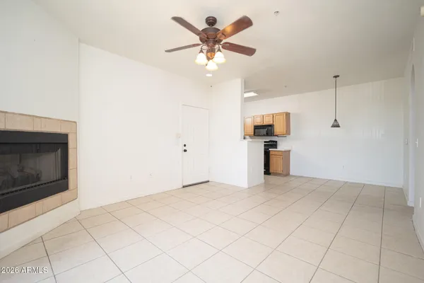 $175,000 | 2929 West Yorkshire Drive, Unit 1072, Phoenix, AZ 85027