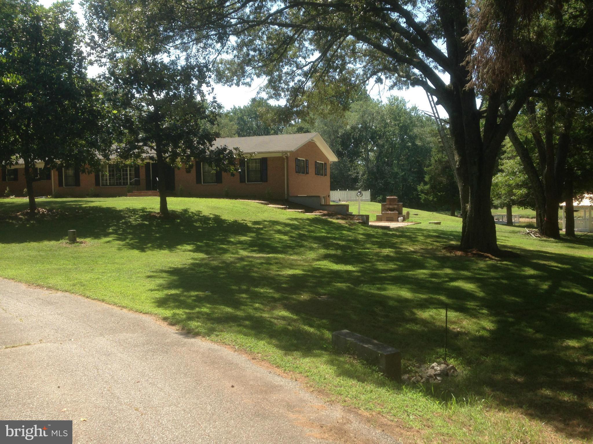 10654 Gunston Road Lorton, VA 22079 - Photo 2 of 23 View for front of house
