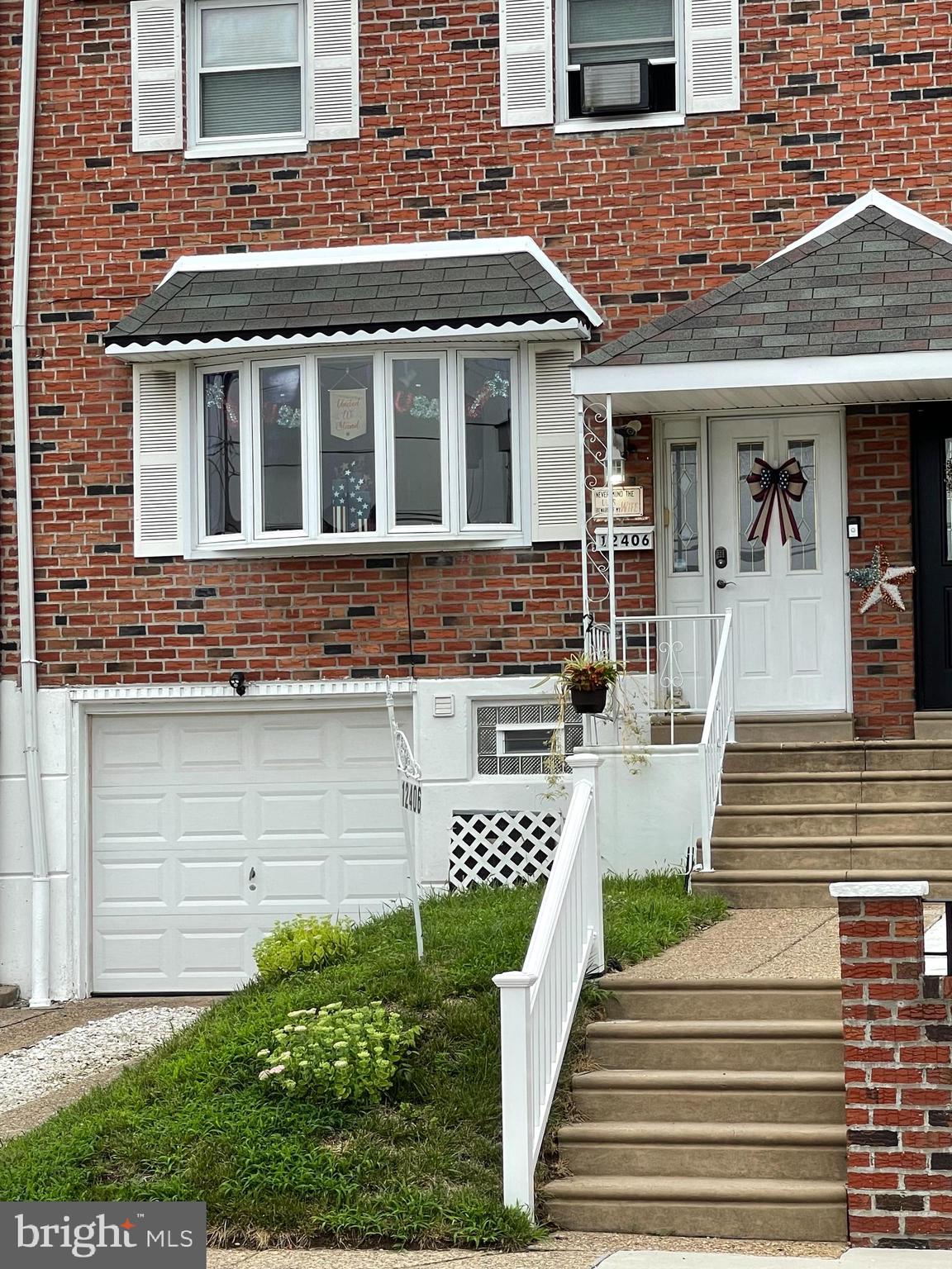 12406 Medford Road Philadelphia, PA 19154 - Photo 1 of 24 12406 Medford Road