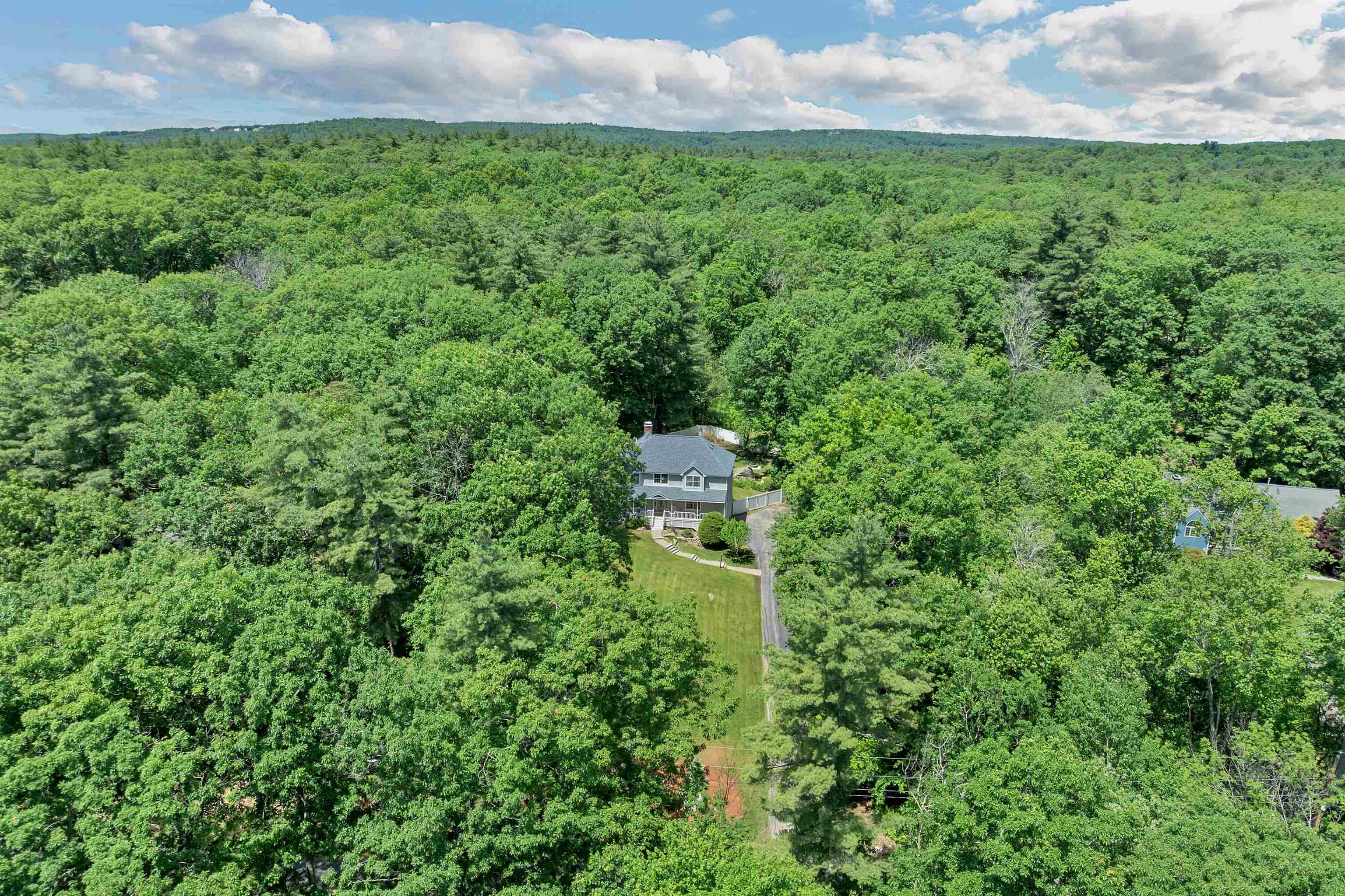 76 Marblehead Road Windham, NH 03087 - Photo 43 of 48