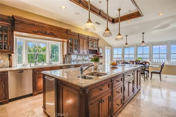 $15,000 | 1409 Vía Arco, Palos Verdes Estates, CA 90274