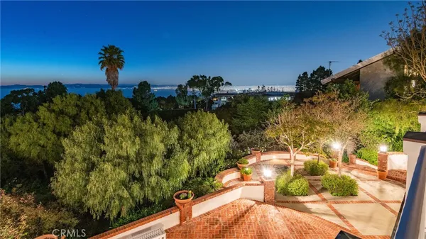 $15,000 | 1409 Vía Arco, Palos Verdes Estates, CA 90274