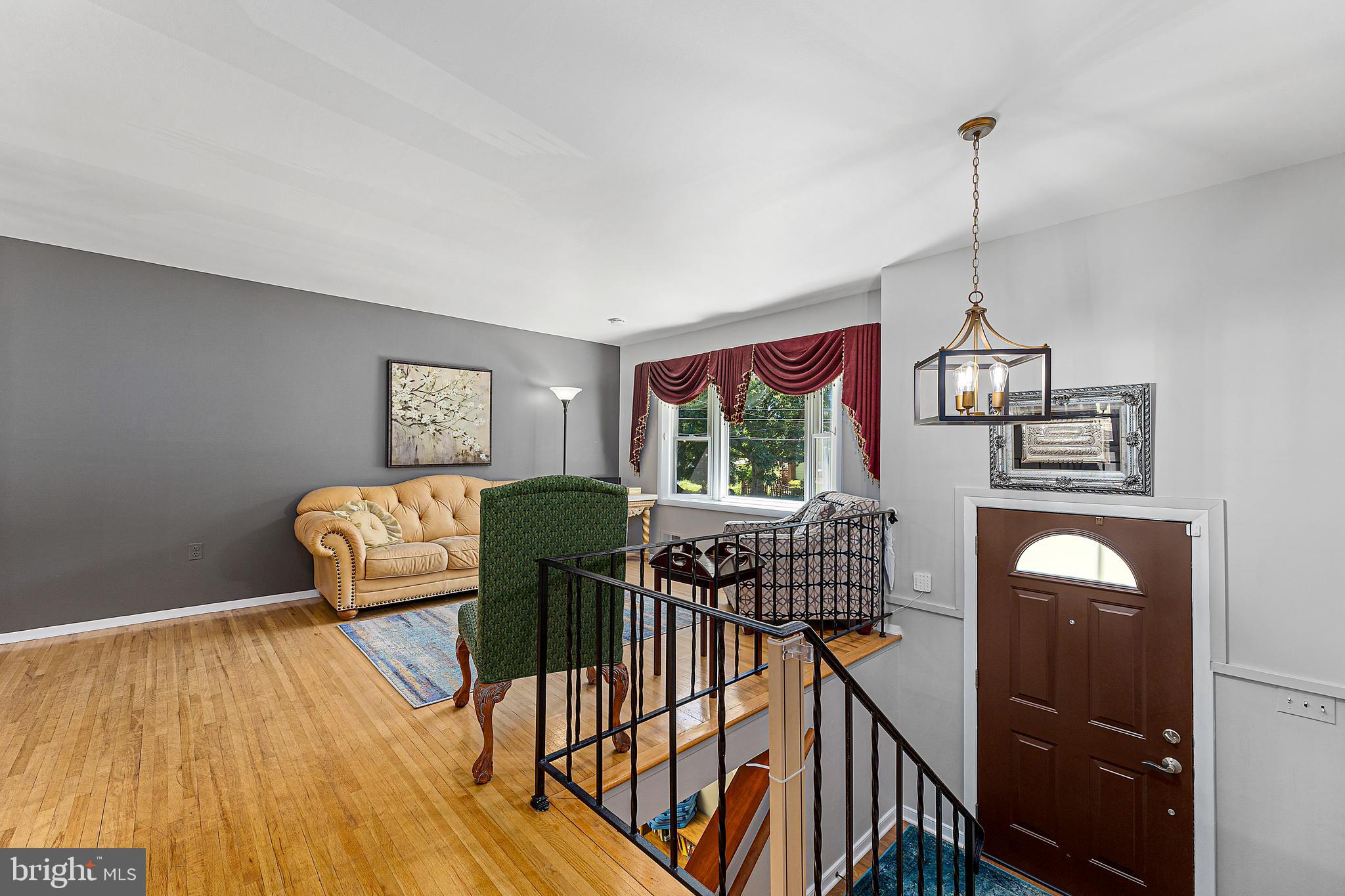 200 Rolling Road Gaithersburg, MD 20877 - Photo 5 of 46 Gallery Image 5