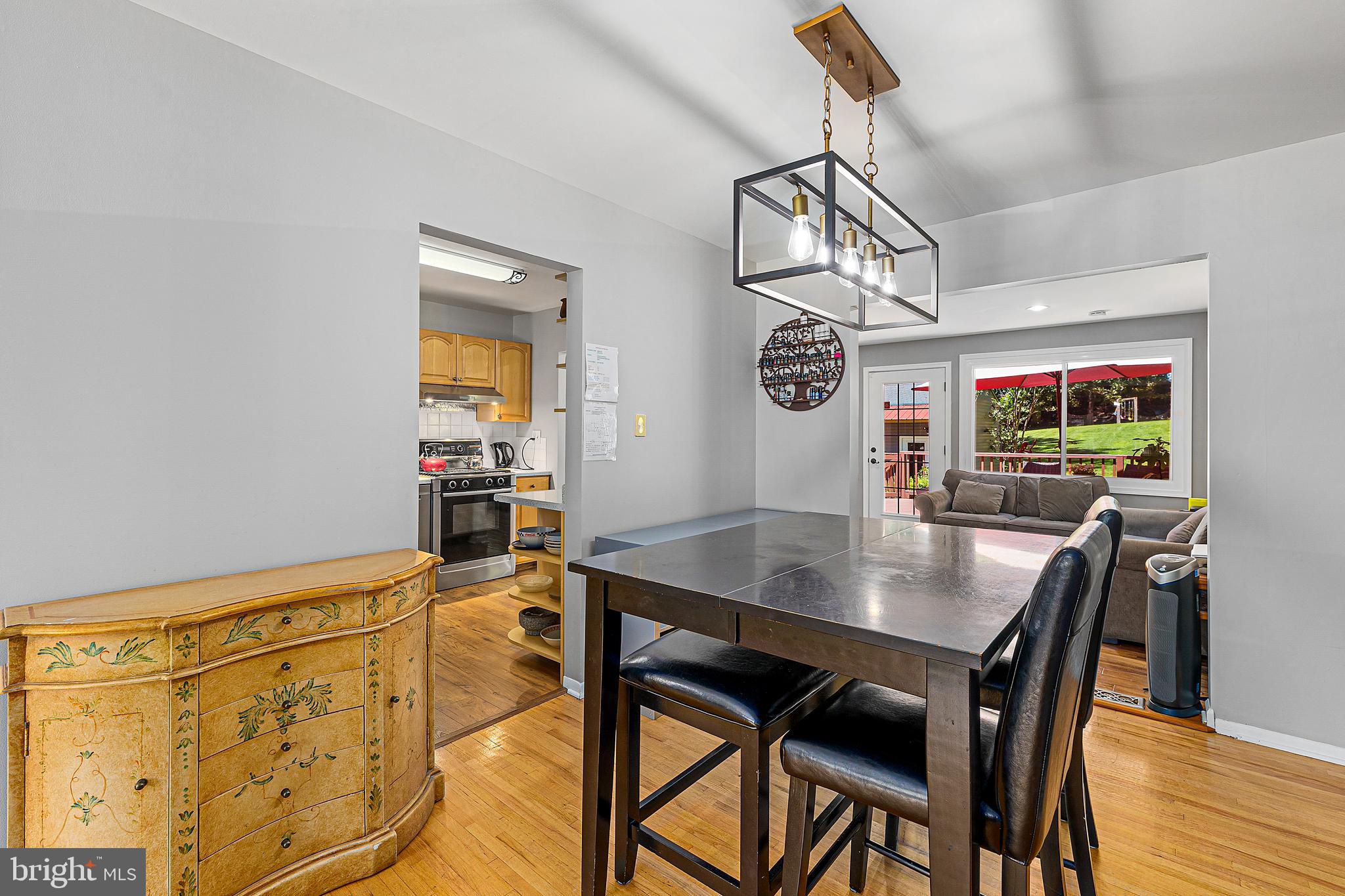 200 Rolling Road Gaithersburg, MD 20877 - Photo 9 of 46 Gallery Image 9