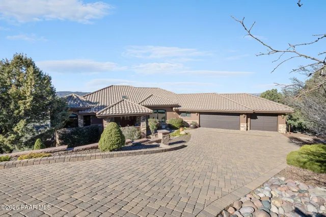 $1,280,000 | 344 Summit Pointe Drive, Prescott, AZ 86303