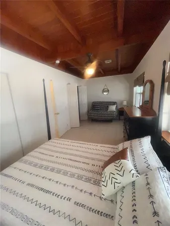 $1,950 | 428 Court Street, Englewood, FL 34223