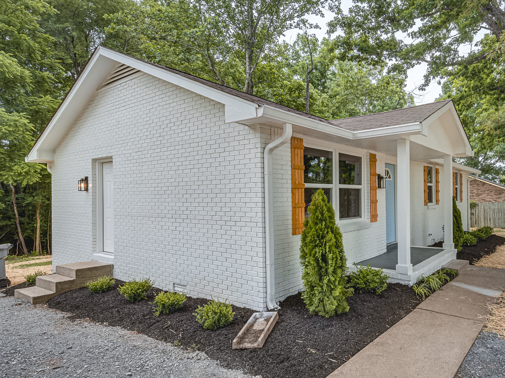 1035 Granada Road Ashland City, TN 37015 - Photo 6 of 40 Gallery Image 6