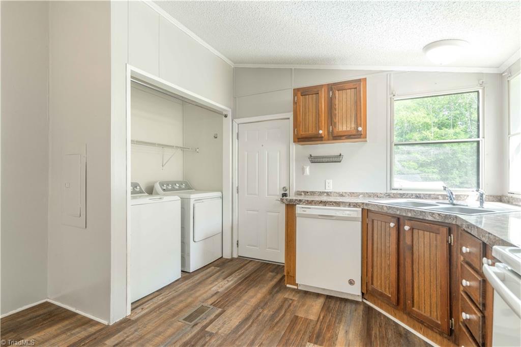 5222 Poplar Ridge Road Trinity, NC 27370 - Photo 14 of 45