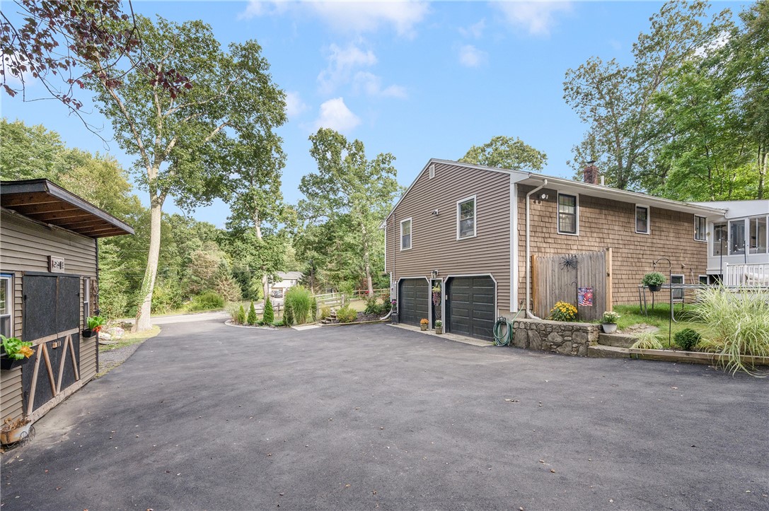 207 Steere Farm Road Burrillville, RI 02830 - Photo 14 of 17