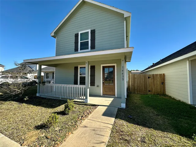 $1,500 | 16635 Colleen Place, Conroe, TX 77306