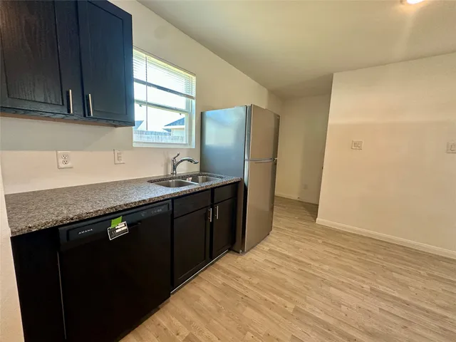 $1,400 | 16635 Colleen Place, Conroe, TX 77306