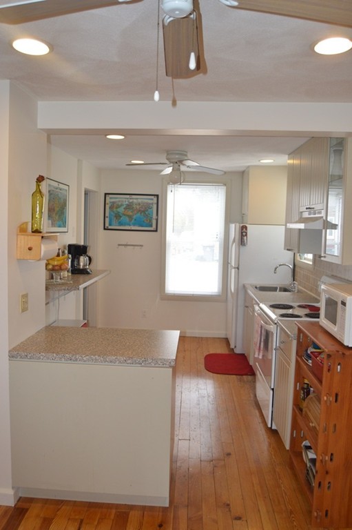 4 Nipmuc Road Framingham, MA 01702 - Photo 8 of 20 Gallery Image 8