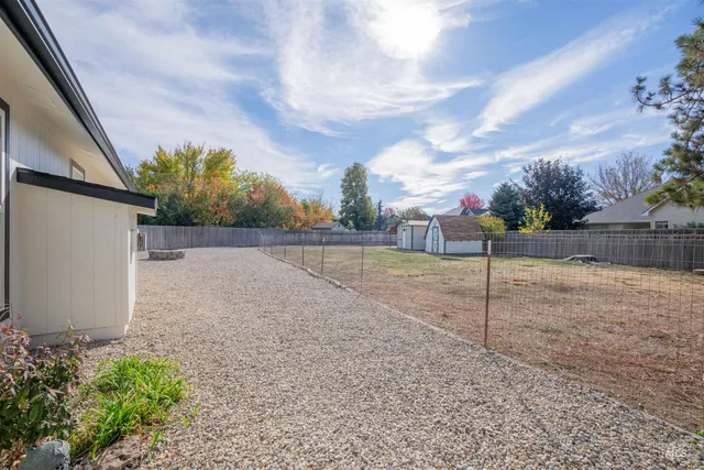 $565,000 | 4667 Shawnee Way, Boise, ID 83709