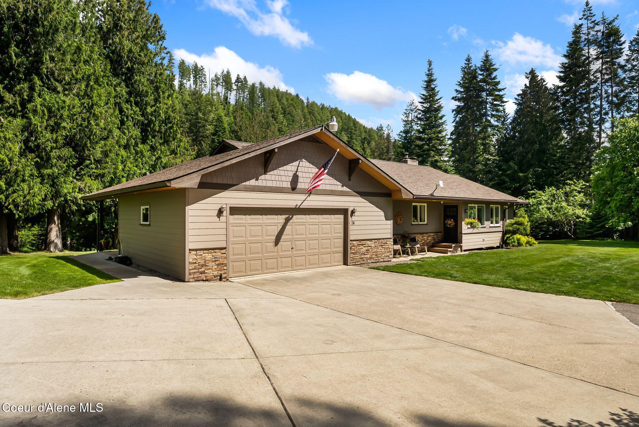 74 Eureka Road Sagle, ID 83860 - Photo 7 of 102 Front