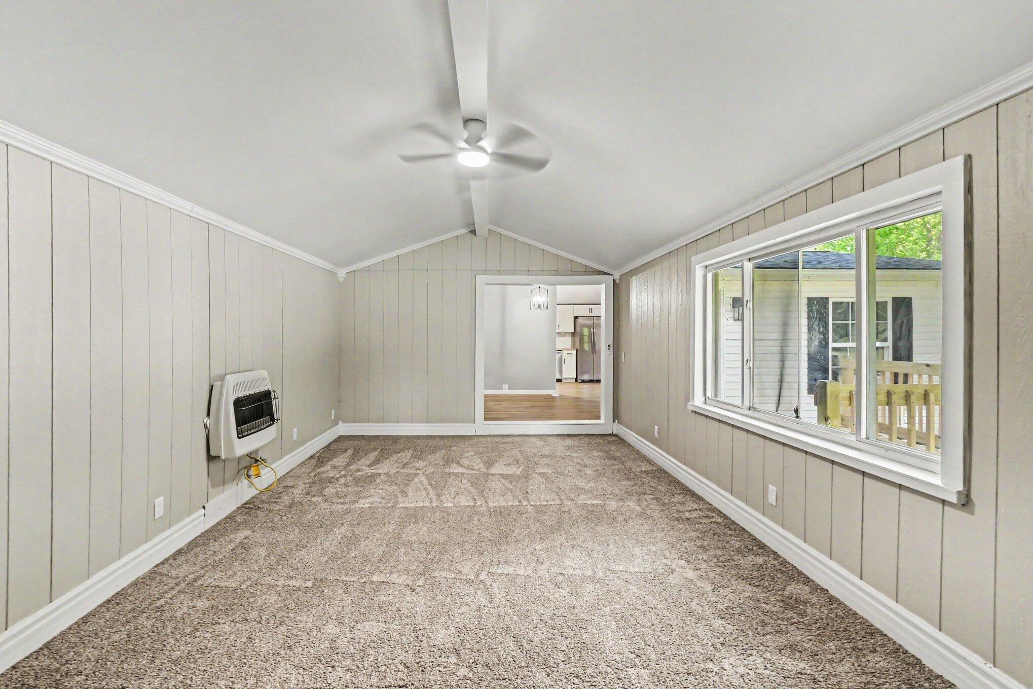 2795 South Bradley Road Charlotte, MI 48813 - Photo 4 of 23 018_file_7134