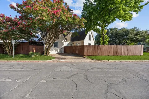 $560,000 | 2626 Madera Street, Dallas, TX 75206
