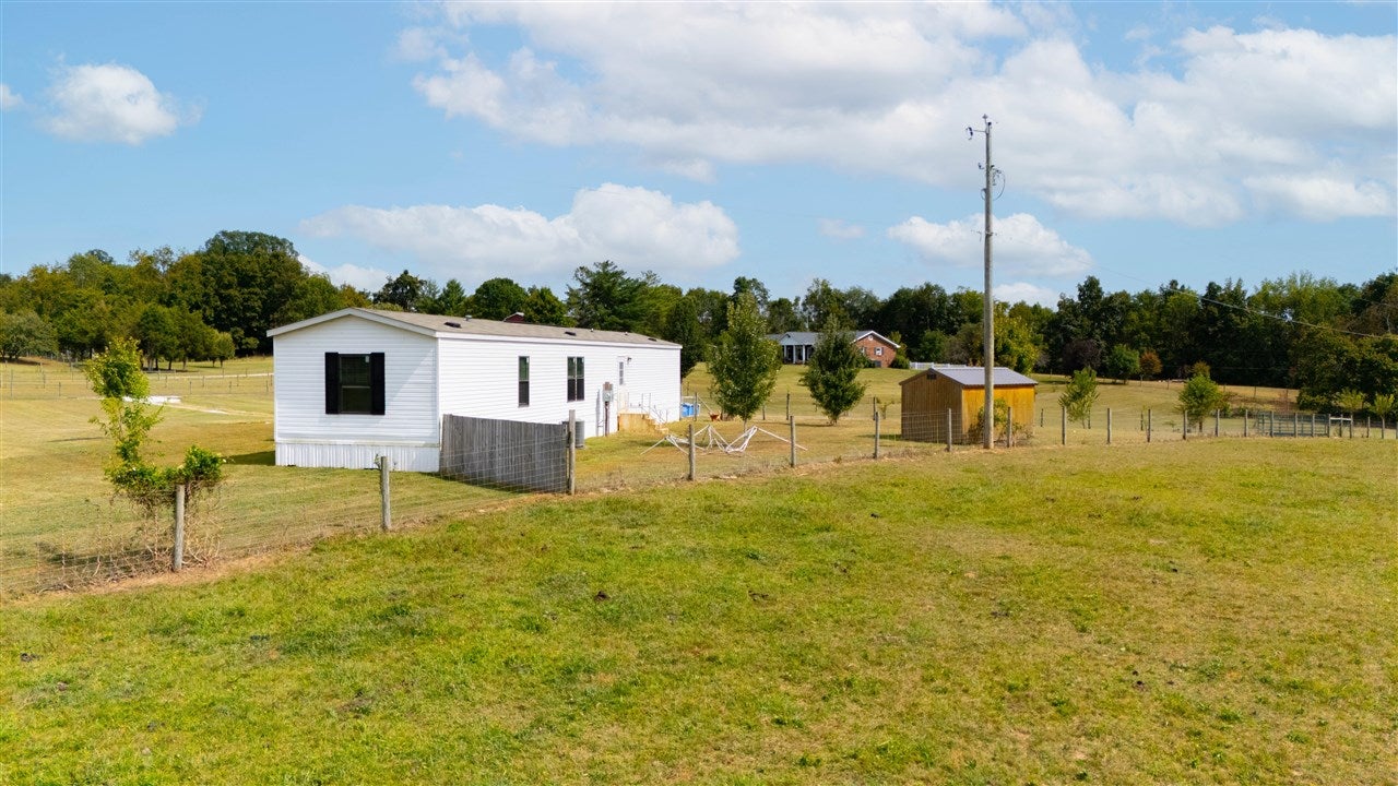 1941 Finney Road Glasgow, KY 42141 - Photo 64 of 84 Gallery Image 64