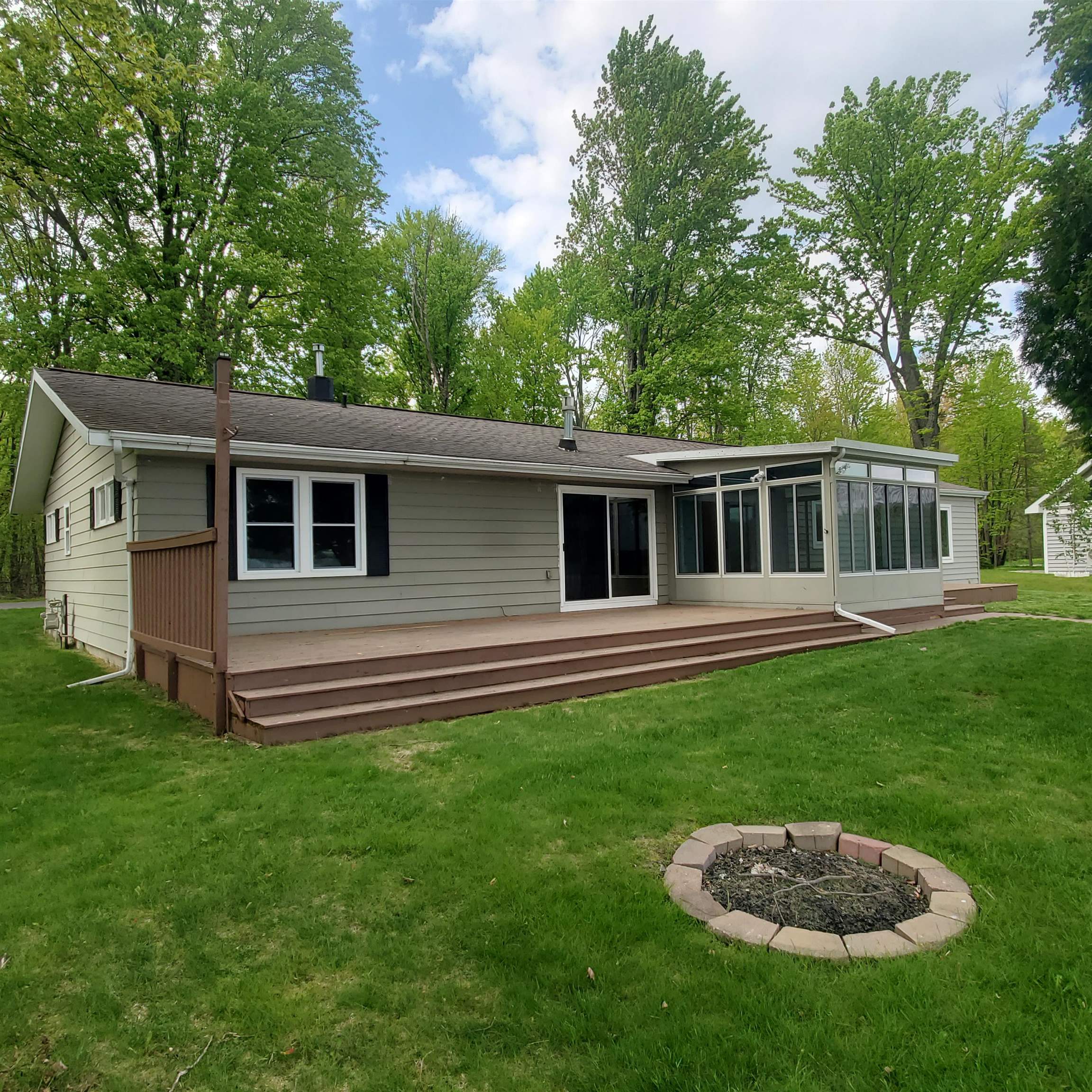10295 Diamond Park Road Interlochen, MI 49643 - Photo 9 of 22