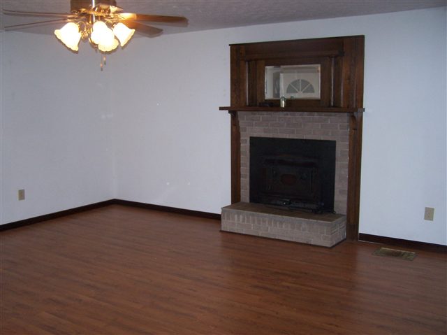 191 Pearson Road Belton, SC 29627 - Photo 2 of 18