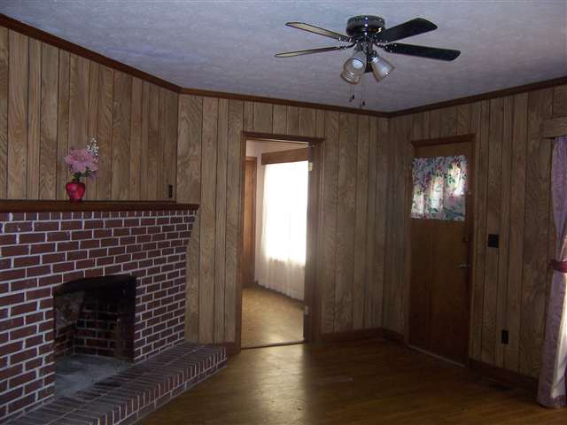 191 Pearson Road Belton, SC 29627 - Photo 12 of 18