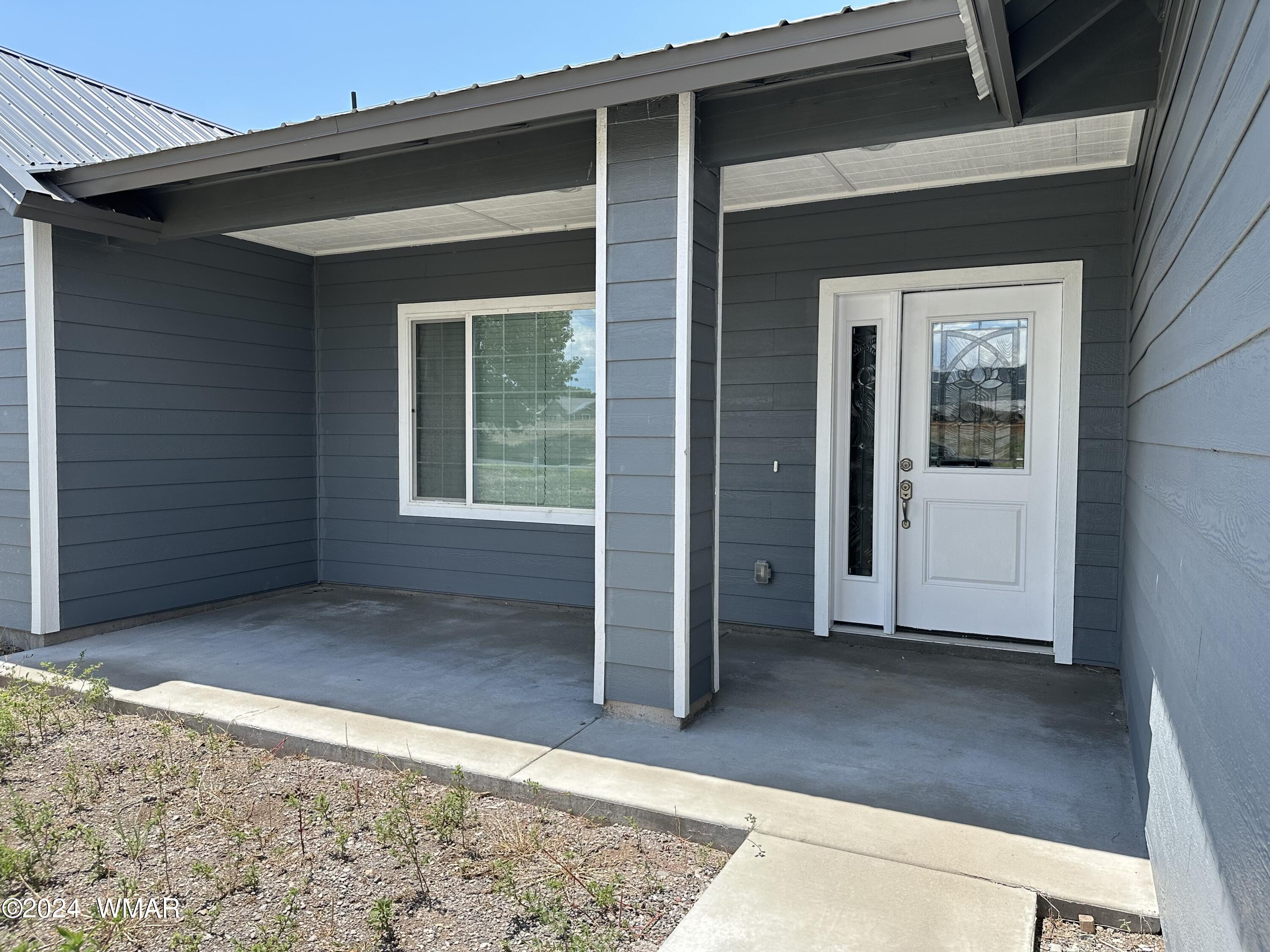 512 3rd Place Eagar, AZ 85925 - Photo 4 of 24 IMG_4970