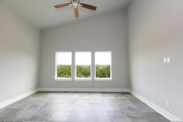 $2,900 | 1314 Clayton Nolen Drive, Horseshoe Bay, TX 78657