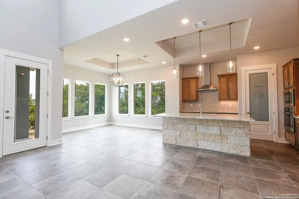 $3,200 | 1314 Clayton Nolen Drive, Horseshoe Bay, TX 78657