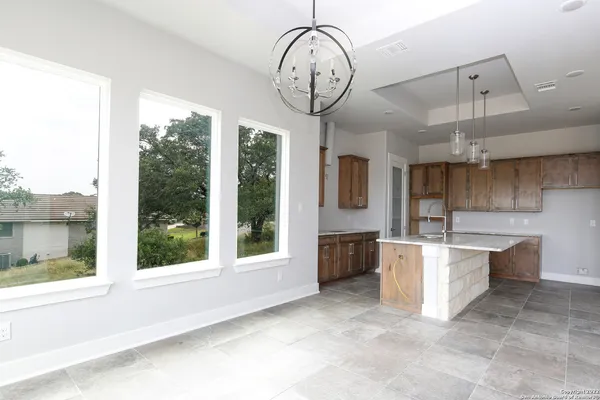 $3,200 | 1314 Clayton Nolen Drive, Horseshoe Bay, TX 78657