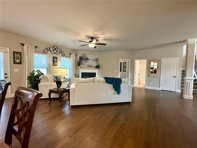 $498,890 | 986 Lakeview Oaks Court, Grayson, GA 30017