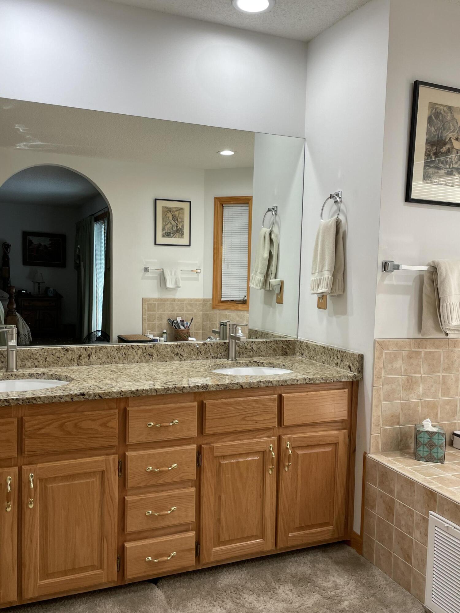 1649 Cove Pointe Road La Follette, TN 37766 - Photo 20 of 38 IMG_2204