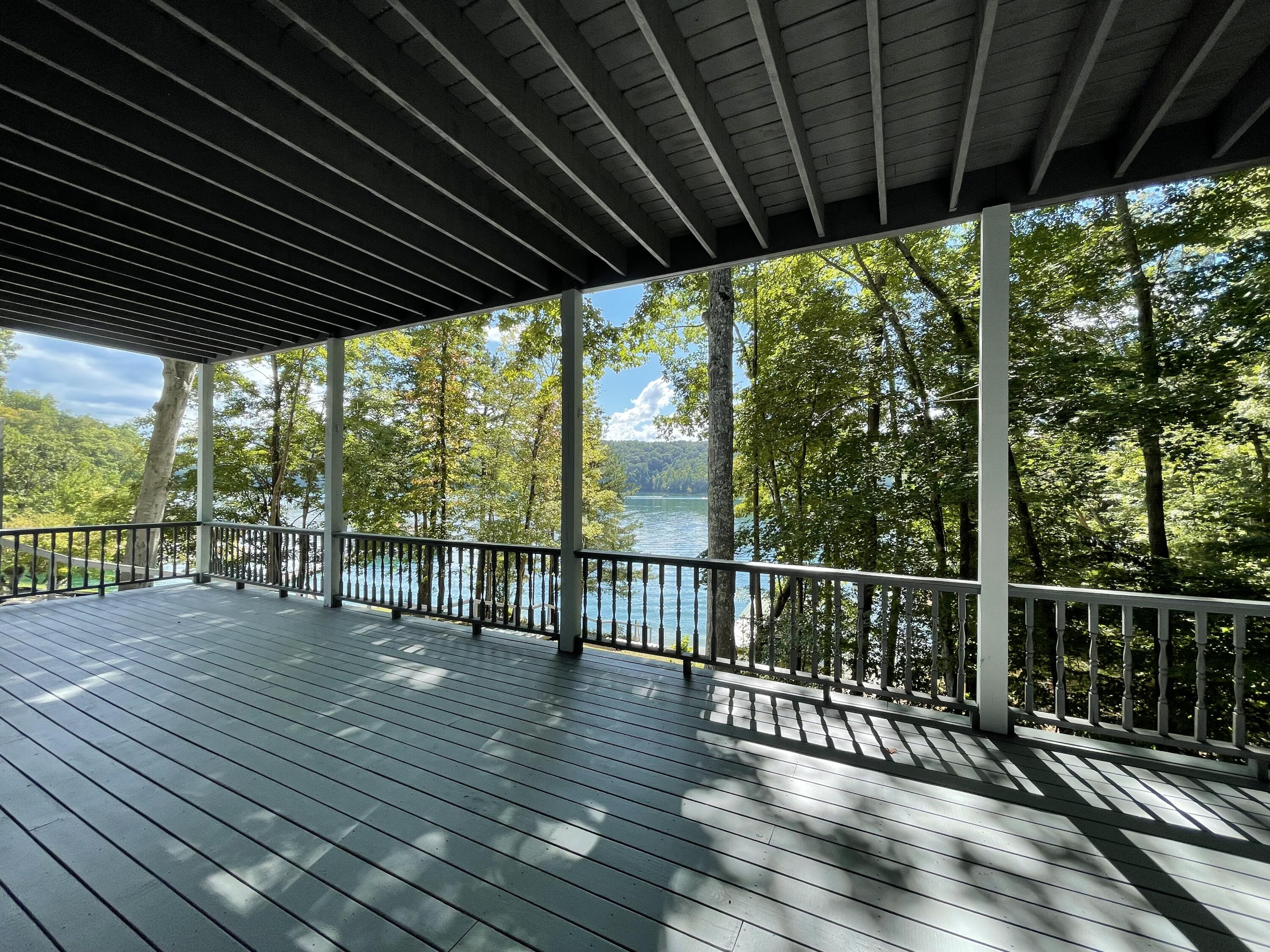 1649 Cove Pointe Road La Follette, TN 37766 - Photo 6 of 38 IMG_2214