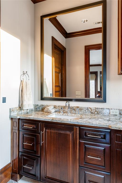 6009 Rose Grove Court Dallas, TX 75248 - Photo 26 of 39