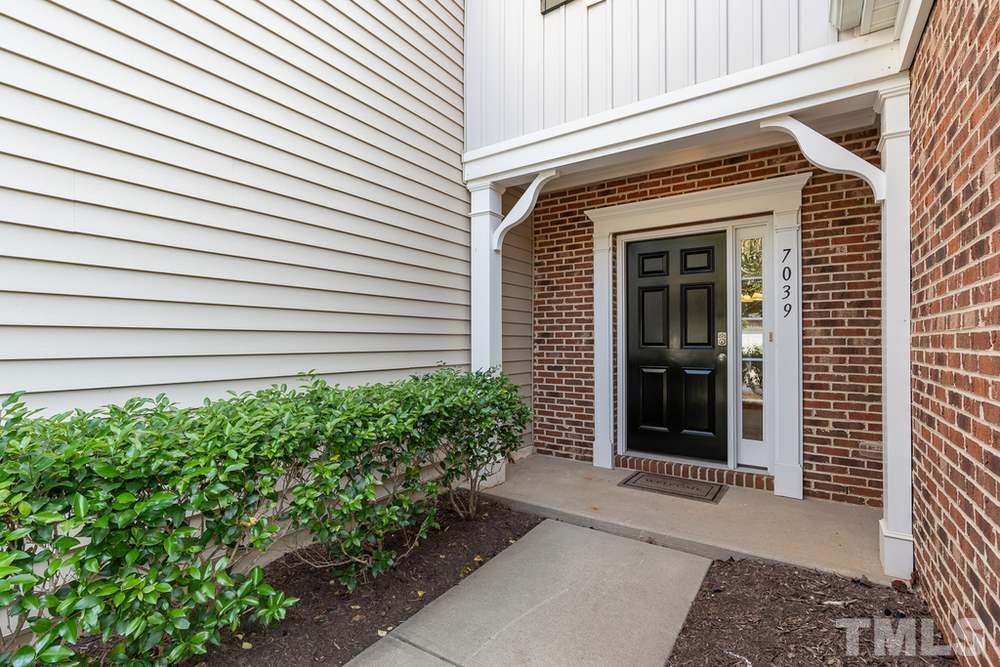 7039 Racine Way Raleigh, NC 27615 - Photo 3 of 30 Exterior Front