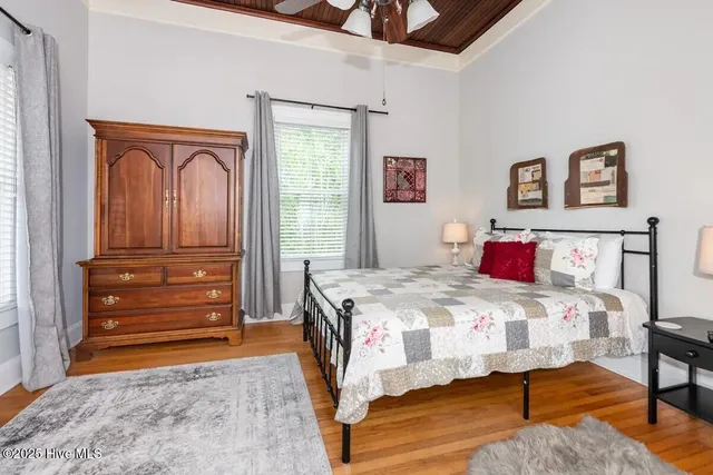 $2,200 | 2719 Castle Hayne Road, Wilmington, NC 28401