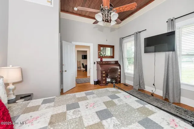 $2,200 | 2719 Castle Hayne Road, Wilmington, NC 28401