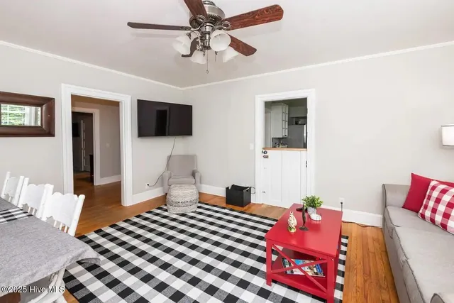 $2,200 | 2719 Castle Hayne Road, Wilmington, NC 28401