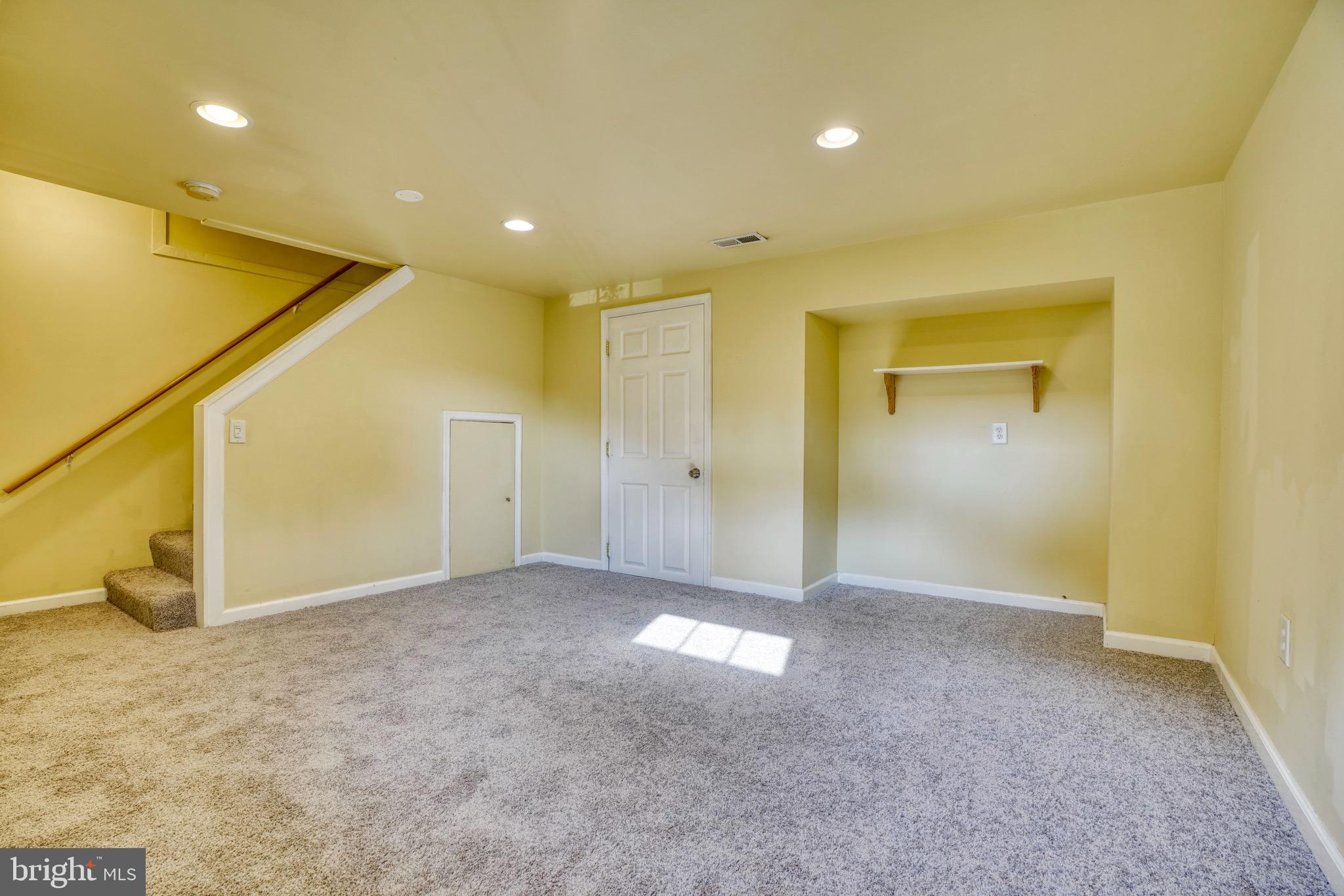 8351 Hillendale Road Parkville, MD 21234 - Photo 25 of 45