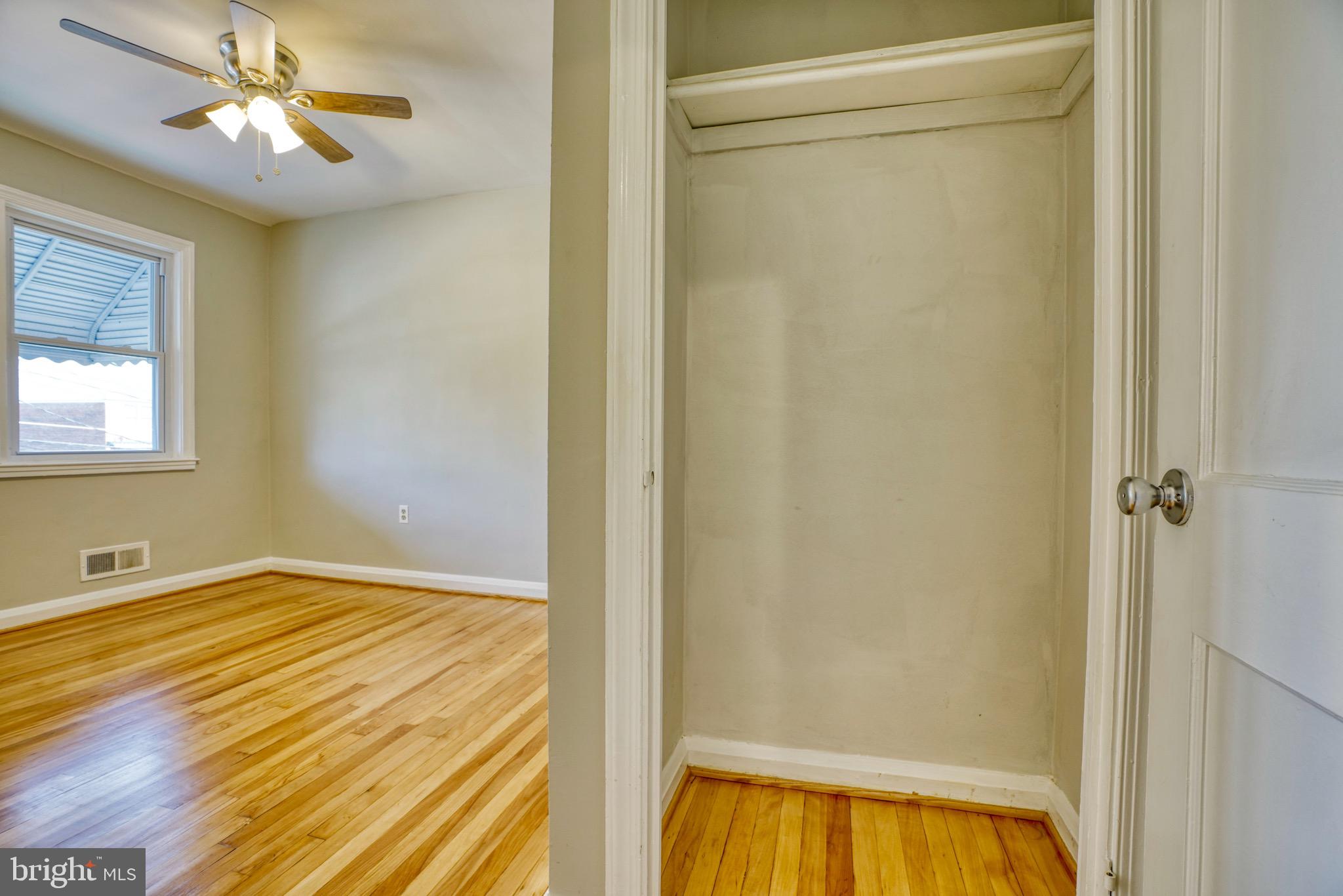 8351 Hillendale Road Parkville, MD 21234 - Photo 35 of 45