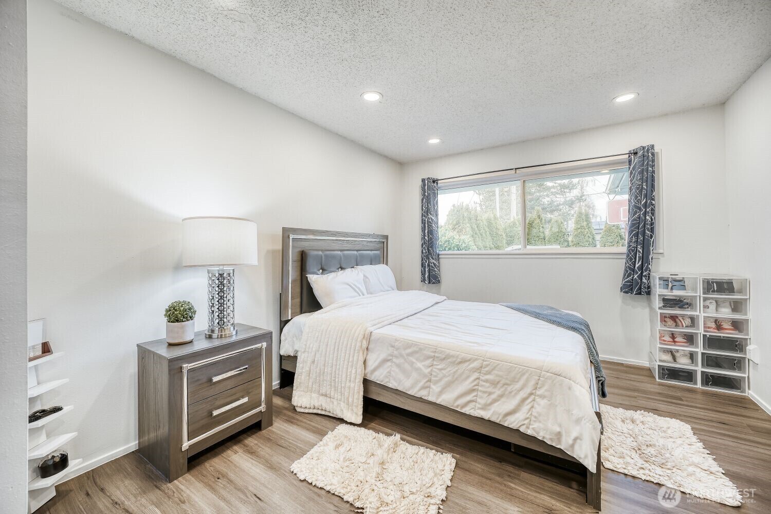 414 116th Place Southwest Everett, WA 98204 - Photo 16 of 29
